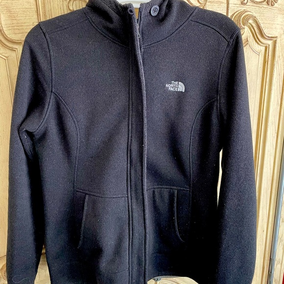 The North Face black jacket - Picture 1 of 3